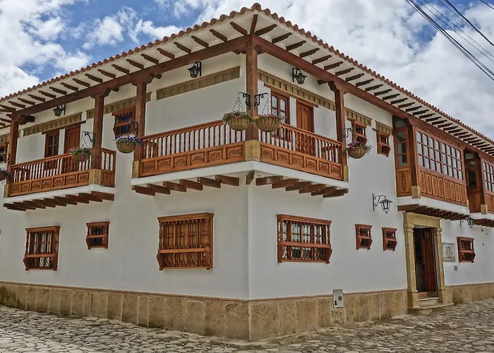 Hotel Campanario Real